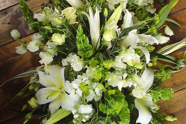 White Wedding Table Centrepieces